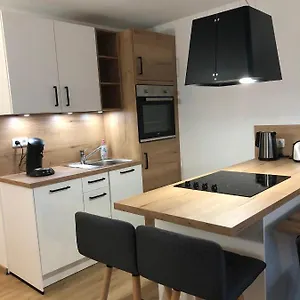 Bergzeit Mit Sauna Und Pool Apartment